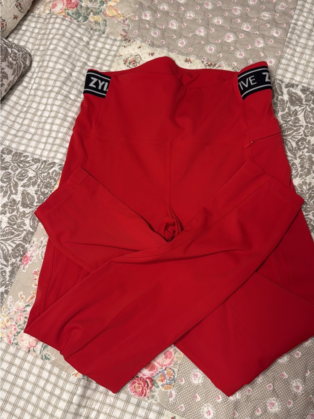 Zyia active rendezvous Red High-Waist Active Leggings size 4